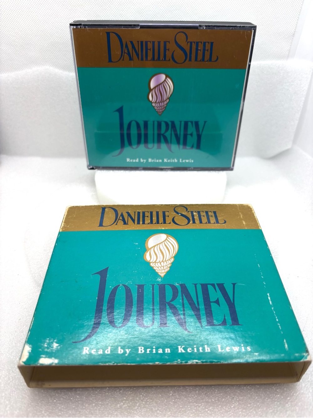 Danielle Steel Ser.: Journey by Danielle Steel (2000, Compact Disc)